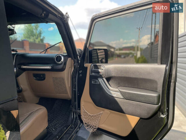 Черный Джип Вранглер, объемом двигателя 3.6 л и пробегом 168 тыс. км за 18900 $, фото 23 на Automoto.ua