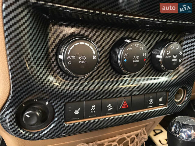 Черный Джип Вранглер, объемом двигателя 3.6 л и пробегом 168 тыс. км за 18900 $, фото 31 на Automoto.ua