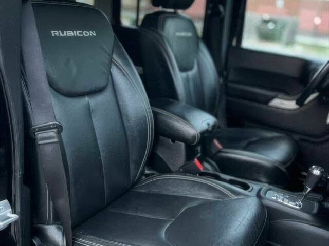 Чорний Джип Wrangler, об'ємом двигуна 3.6 л та пробігом 76 тис. км за 14500 $, фото 9 на Automoto.ua