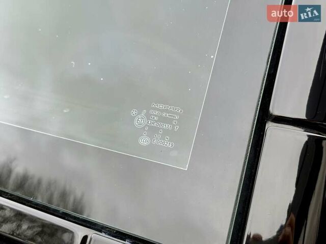 Черный Джип Вранглер, объемом двигателя 3.6 л и пробегом 152 тыс. км за 21900 $, фото 27 на Automoto.ua