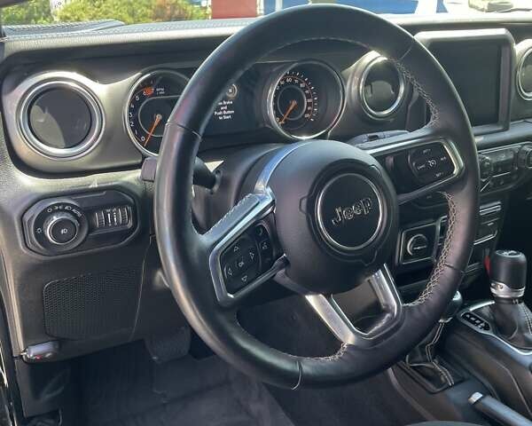 Чорний Джип Wrangler, об'ємом двигуна 2 л та пробігом 45 тис. км за 47000 $, фото 8 на Automoto.ua
