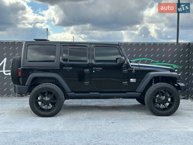 Черный Джип Вранглер, объемом двигателя 3.6 л и пробегом 54 тыс. км за 35500 $, фото 5 на Automoto.ua