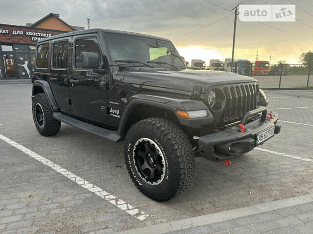 Чорний Джип Wrangler, об'ємом двигуна 3.6 л та пробігом 73 тис. км за 36000 $, фото 4 на Automoto.ua