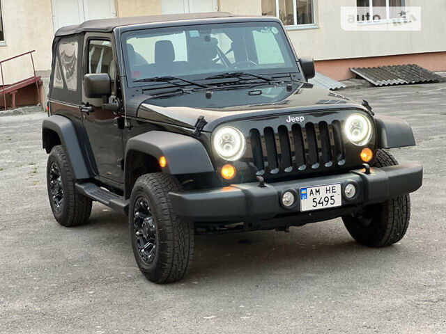 Чорний Джип Wrangler, об'ємом двигуна 3.61 л та пробігом 68 тис. км за 22950 $, фото 3 на Automoto.ua