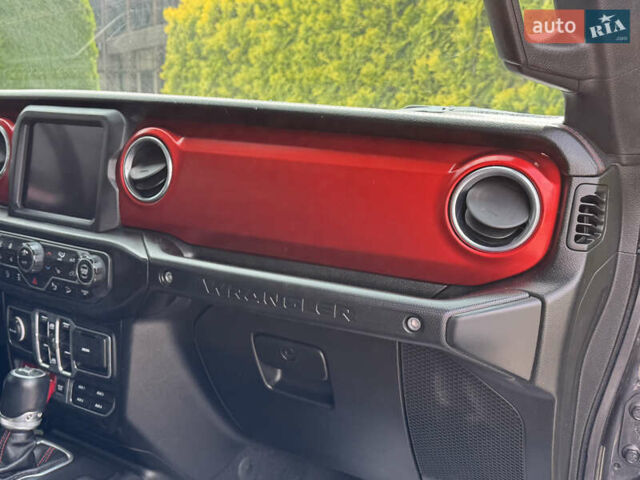 Джип Вранглер 2018 в Стрые на Automoto.ua Черный Джип Вранглер, объемом двигателя 3.6 л и пробегом 96 тыс. км за 37000 $, фото 42 на Automoto.ua