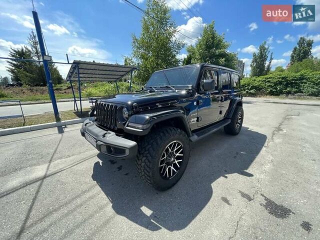 Чорний Джип Wrangler, об'ємом двигуна 2 л та пробігом 45 тис. км за 47000 $, фото 2 на Automoto.ua