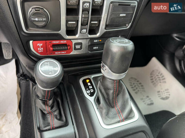 Джип Вранглер 2018 в Стрые на Automoto.ua Черный Джип Вранглер, объемом двигателя 3.6 л и пробегом 96 тыс. км за 37000 $, фото 73 на Automoto.ua