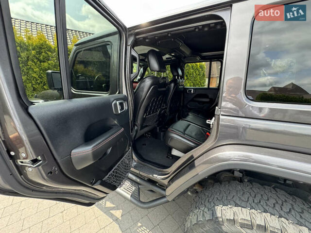 Джип Вранглер 2018 в Стрые на Automoto.ua Черный Джип Вранглер, объемом двигателя 3.6 л и пробегом 96 тыс. км за 37000 $, фото 60 на Automoto.ua