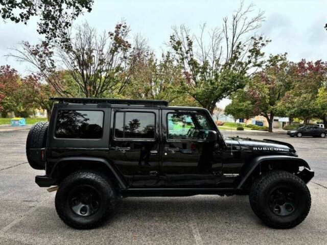 Джип Вранглер 2018 в Львове на Automoto.ua Черный Джип Вранглер, объемом двигателя 3.6 л и пробегом 40 тыс. км за 12000 $, фото 5 на Automoto.ua