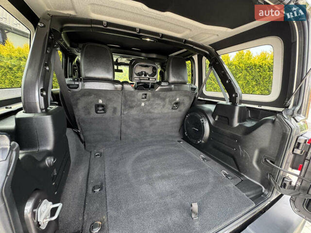 Джип Вранглер 2018 в Стрые на Automoto.ua Черный Джип Вранглер, объемом двигателя 3.6 л и пробегом 96 тыс. км за 37000 $, фото 54 на Automoto.ua