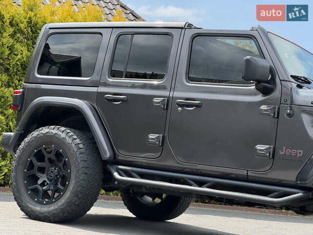 Джип Вранглер 2018 в Стрые на Automoto.ua Черный Джип Вранглер, объемом двигателя 3.6 л и пробегом 96 тыс. км за 37000 $, фото 18 на Automoto.ua