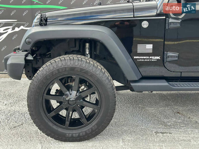 Черный Джип Вранглер, объемом двигателя 3.6 л и пробегом 54 тыс. км за 35500 $, фото 6 на Automoto.ua