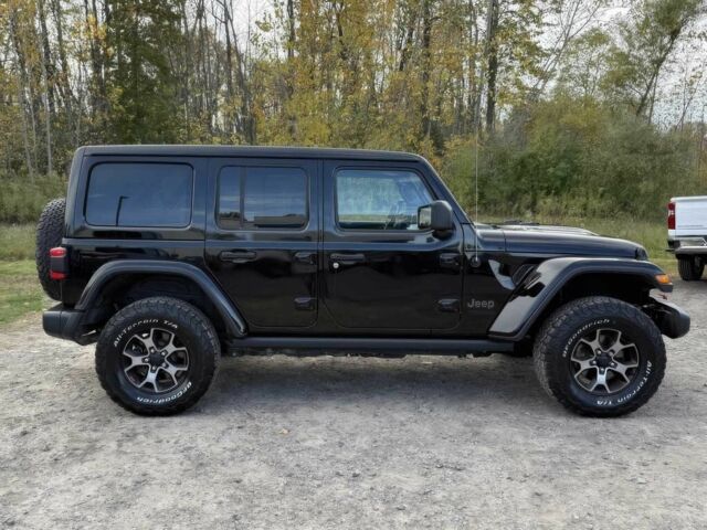 Черный Джип Вранглер, объемом двигателя 2 л и пробегом 35 тыс. км за 12000 $, фото 7 на Automoto.ua