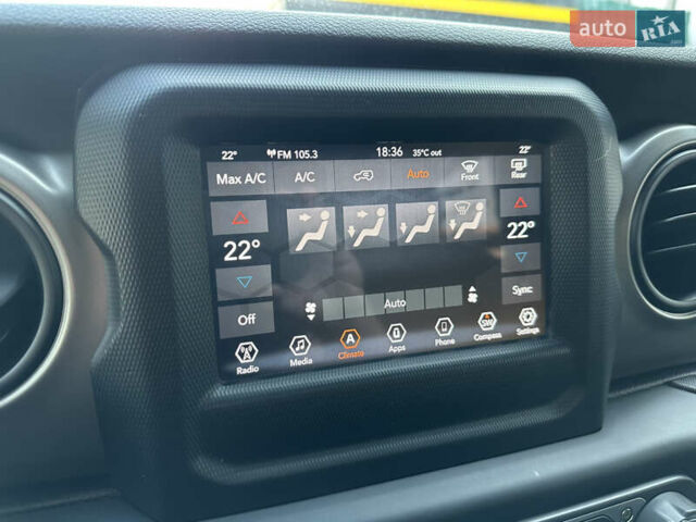 Джип Вранглер 2019 в Одессе на Automoto.ua Черный Джип Вранглер, объемом двигателя 3.6 л и пробегом 84 тыс. км за 29000 $, фото 13 на Automoto.ua