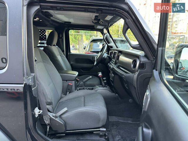 Джип Вранглер 2019 в Одессе на Automoto.ua Черный Джип Вранглер, объемом двигателя 3.6 л и пробегом 84 тыс. км за 29000 $, фото 20 на Automoto.ua