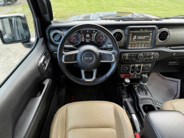 Черный Джип Вранглер, объемом двигателя 2 л и пробегом 35 тыс. км за 12000 $, фото 10 на Automoto.ua