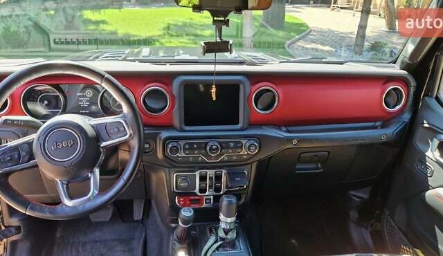 Черный Джип Вранглер, объемом двигателя 2 л и пробегом 38 тыс. км за 55000 $, фото 5 на Automoto.ua