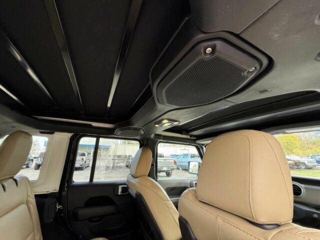 Черный Джип Вранглер, объемом двигателя 2 л и пробегом 35 тыс. км за 13600 $, фото 13 на Automoto.ua