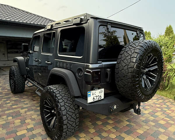 Чорний Джип Wrangler, об'ємом двигуна 3.6 л та пробігом 30 тис. км за 45000 $, фото 6 на Automoto.ua