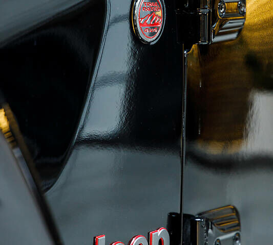 Чорний Джип Wrangler, об'ємом двигуна 3.6 л та пробігом 13 тис. км за 61500 $, фото 18 на Automoto.ua