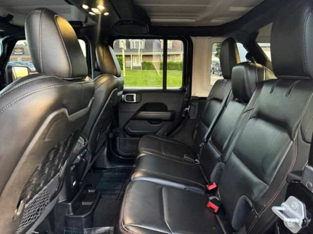 Черный Джип Вранглер, объемом двигателя 3.6 л и пробегом 41 тыс. км за 28900 $, фото 11 на Automoto.ua