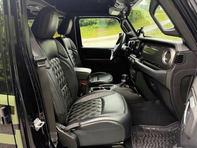 Черный Джип Вранглер, объемом двигателя 2 л и пробегом 43 тыс. км за 9000 $, фото 7 на Automoto.ua