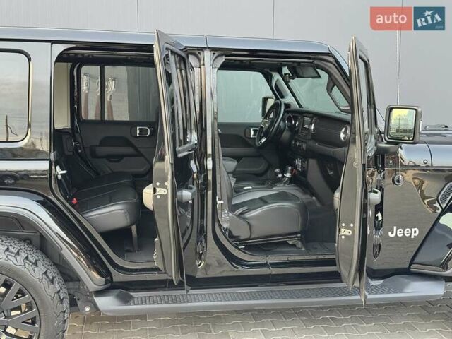 Чорний Джип Wrangler, об'ємом двигуна 2 л та пробігом 99 тис. км за 39900 $, фото 29 на Automoto.ua