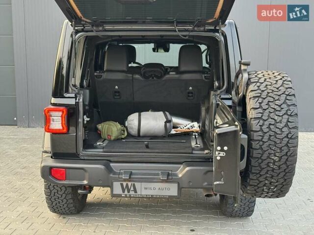 Чорний Джип Wrangler, об'ємом двигуна 2 л та пробігом 99 тис. км за 39900 $, фото 41 на Automoto.ua