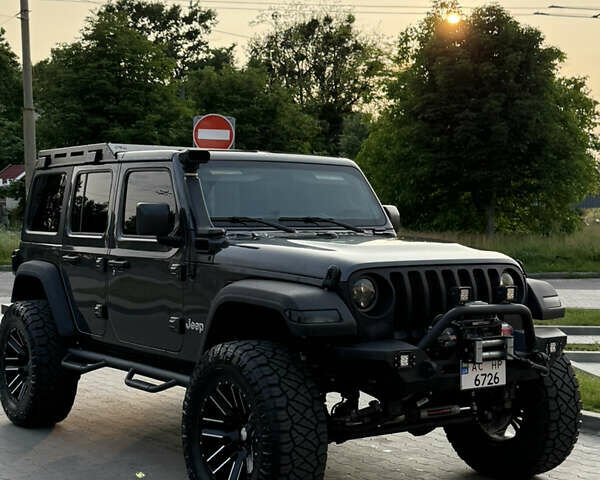 Чорний Джип Wrangler, об'ємом двигуна 3.6 л та пробігом 30 тис. км за 45000 $, фото 5 на Automoto.ua