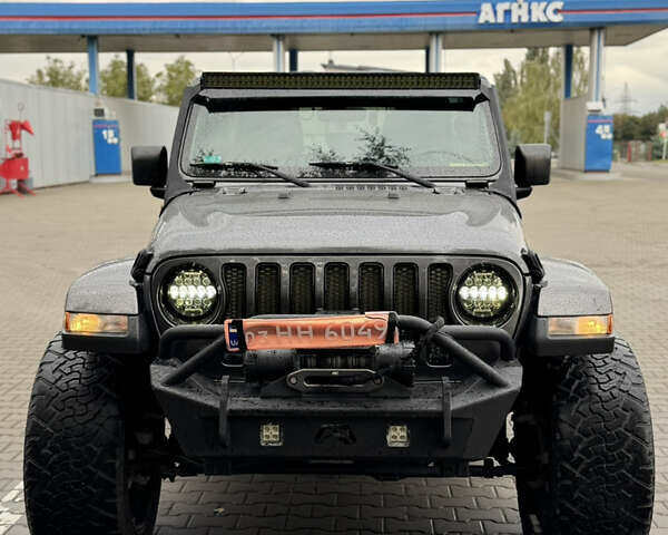 Чорний Джип Wrangler, об'ємом двигуна 2 л та пробігом 82 тис. км за 34000 $, фото 2 на Automoto.ua