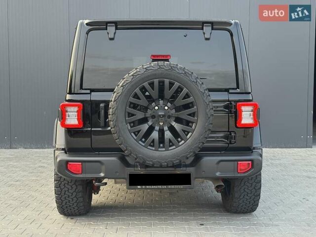 Чорний Джип Wrangler, об'ємом двигуна 2 л та пробігом 99 тис. км за 39900 $, фото 4 на Automoto.ua