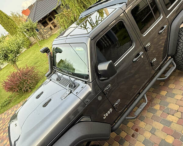 Чорний Джип Wrangler, об'ємом двигуна 3.6 л та пробігом 30 тис. км за 45000 $, фото 13 на Automoto.ua