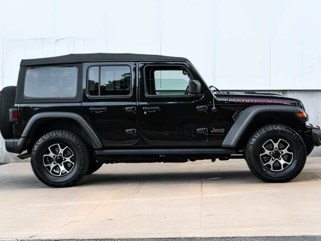 Джип Wrangler 2021 у Львові на Automoto.ua Чорний Джип Wrangler, об'ємом двигуна 2 л та пробігом 12 тис. км за 35000 $, фото 3 на Automoto.ua