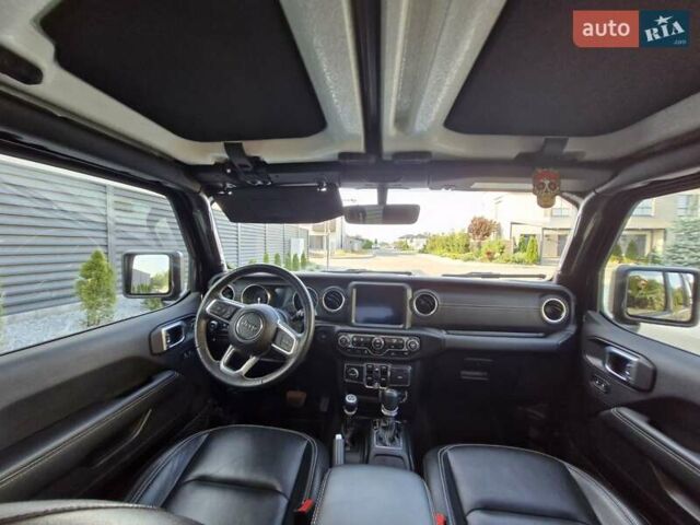 Чорний Джип Wrangler, об'ємом двигуна 2 л та пробігом 18 тис. км за 46500 $, фото 9 на Automoto.ua