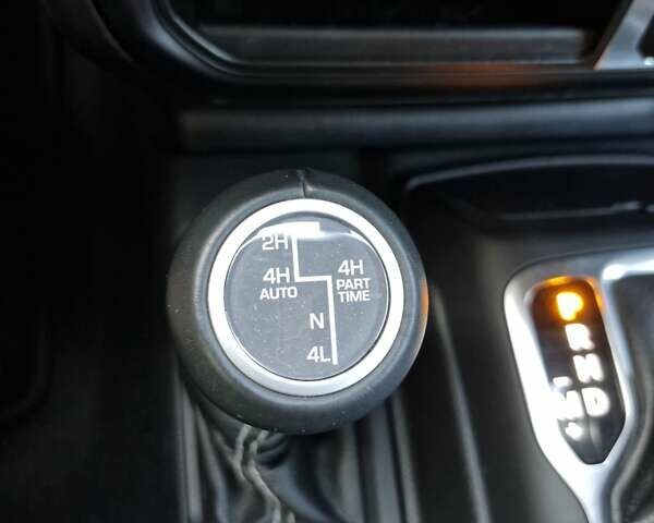 Чорний Джип Wrangler, об'ємом двигуна 2 л та пробігом 18 тис. км за 46500 $, фото 19 на Automoto.ua
