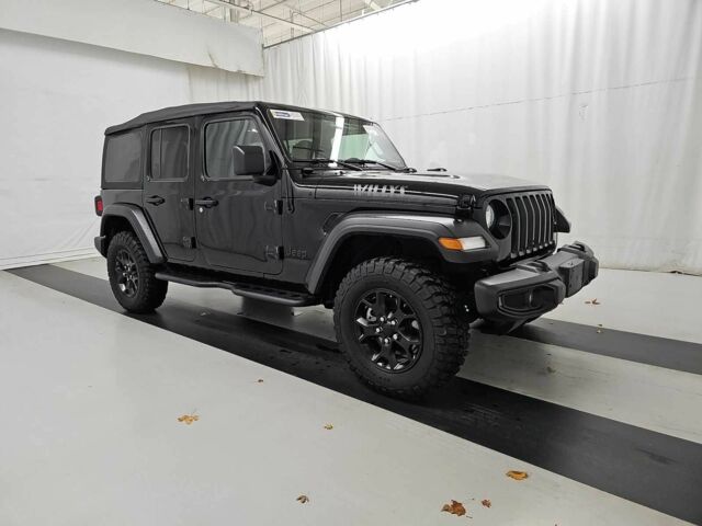 Чорний Джип Wrangler, об'ємом двигуна 0.36 л та пробігом 15 тис. км за 31000 $, фото 7 на Automoto.ua