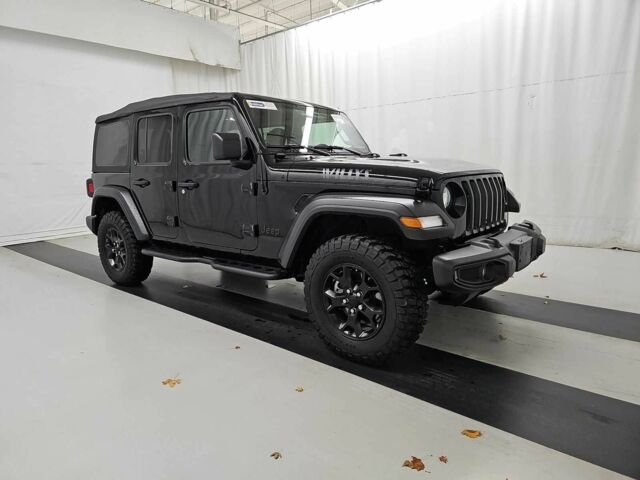 Чорний Джип Wrangler, об'ємом двигуна 3.6 л та пробігом 15 тис. км за 31000 $, фото 7 на Automoto.ua