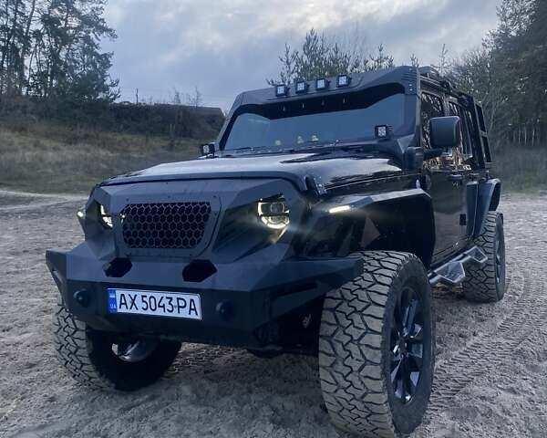 Черный Джип Вранглер, объемом двигателя 2 л и пробегом 67 тыс. км за 48900 $, фото 12 на Automoto.ua