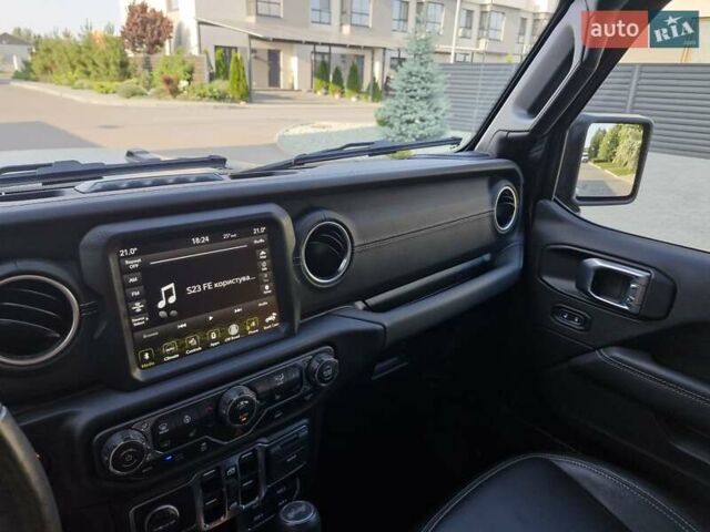 Чорний Джип Wrangler, об'ємом двигуна 2 л та пробігом 18 тис. км за 46500 $, фото 18 на Automoto.ua