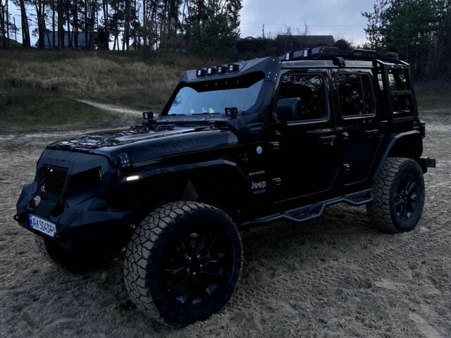 Чорний Джип Wrangler, об'ємом двигуна 2 л та пробігом 67 тис. км за 1158 $, фото 3 на Automoto.ua