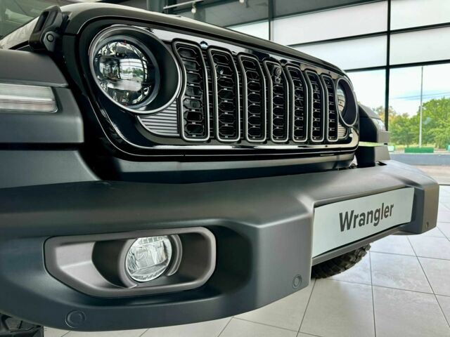 Черный Джип Вранглер, объемом двигателя 2 л и пробегом 1 тыс. км за 66132 $, фото 7 на Automoto.ua