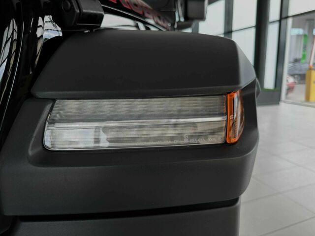 Черный Джип Вранглер, объемом двигателя 2 л и пробегом 1 тыс. км за 66132 $, фото 4 на Automoto.ua