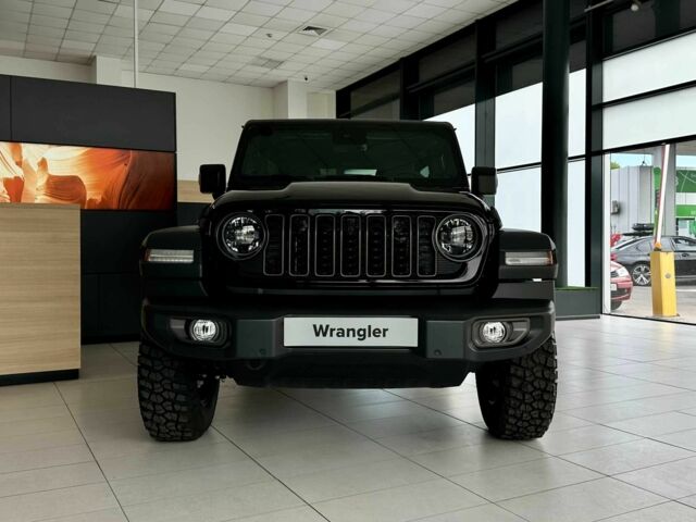 Черный Джип Вранглер, объемом двигателя 2 л и пробегом 1 тыс. км за 66132 $, фото 1 на Automoto.ua