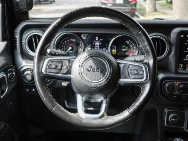 Чорний Джип Wrangler, об'ємом двигуна 2 л та пробігом 22 тис. км за 18700 $, фото 9 на Automoto.ua