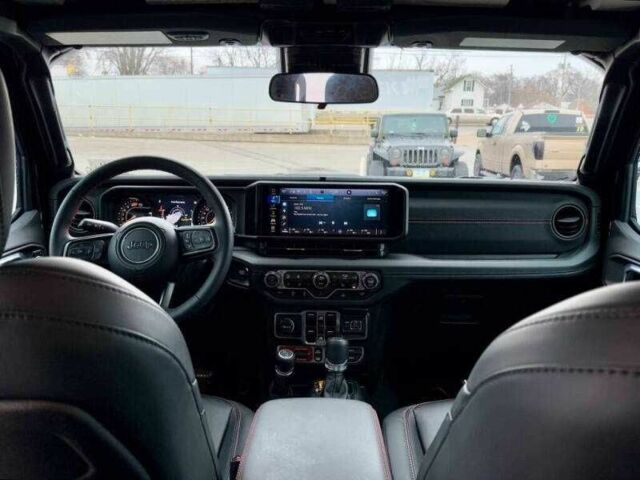 Чорний Джип Wrangler, об'ємом двигуна 3.6 л та пробігом 22 тис. км за 19500 $, фото 20 на Automoto.ua