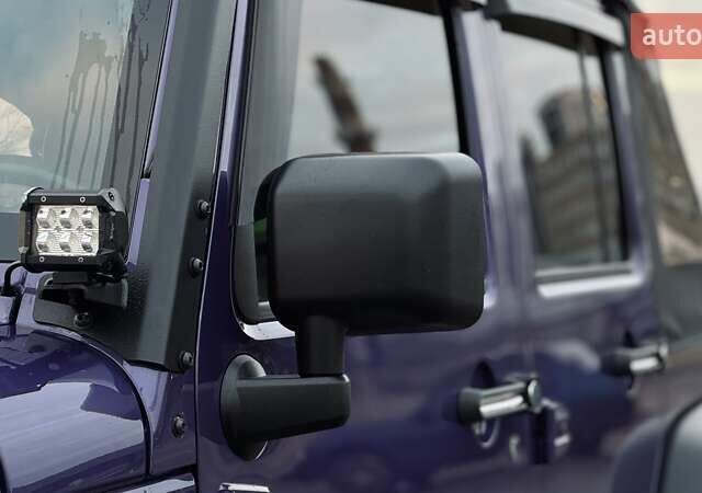 Фиолетовый Джип Вранглер, объемом двигателя 3.6 л и пробегом 70 тыс. км за 39500 $, фото 12 на Automoto.ua