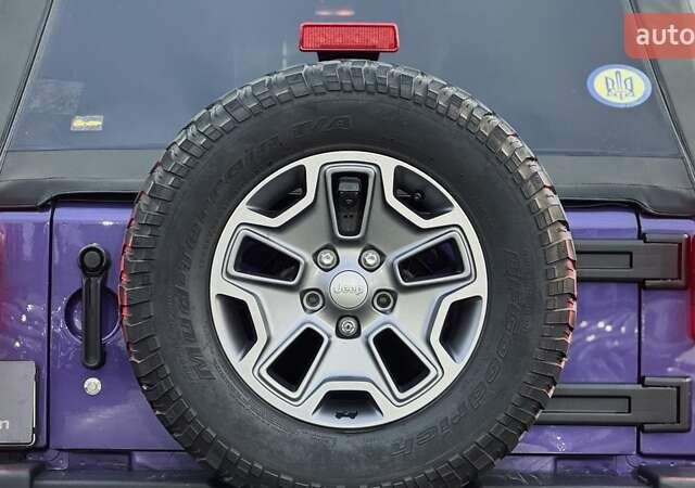 Фиолетовый Джип Вранглер, объемом двигателя 3.6 л и пробегом 70 тыс. км за 39500 $, фото 44 на Automoto.ua