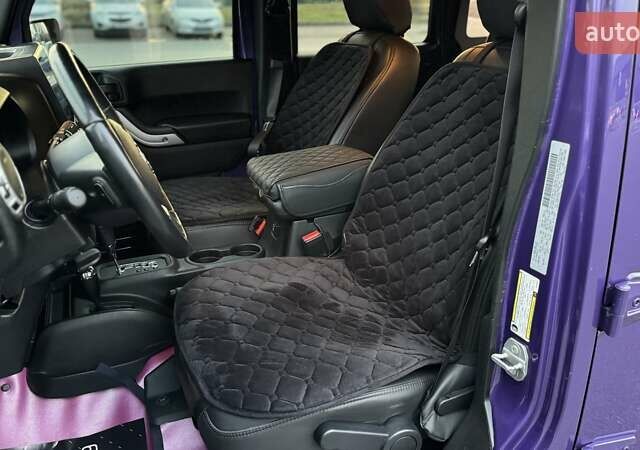Фиолетовый Джип Вранглер, объемом двигателя 3.6 л и пробегом 70 тыс. км за 39500 $, фото 19 на Automoto.ua
