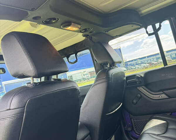 Фиолетовый Джип Вранглер, объемом двигателя 3.6 л и пробегом 85 тыс. км за 27000 $, фото 19 на Automoto.ua
