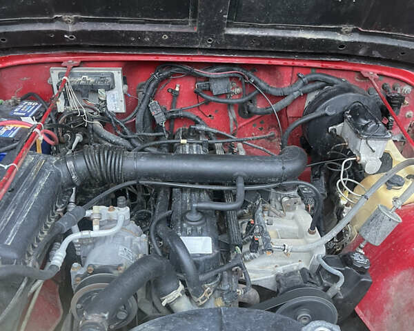 Красный Джип Вранглер, объемом двигателя 4.2 л и пробегом 160 тыс. км за 15500 $, фото 31 на Automoto.ua